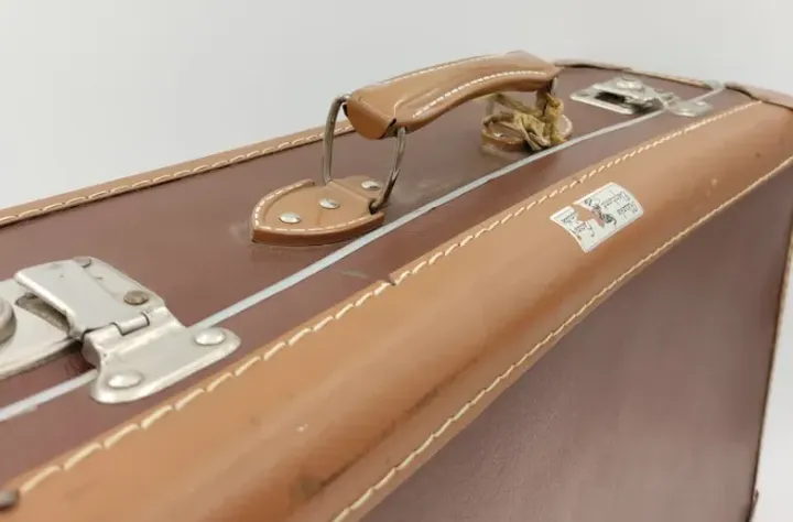 Vintage Reisekoffer braun aus Leder - 56cm x 32cm x 16cm  - Bild 3