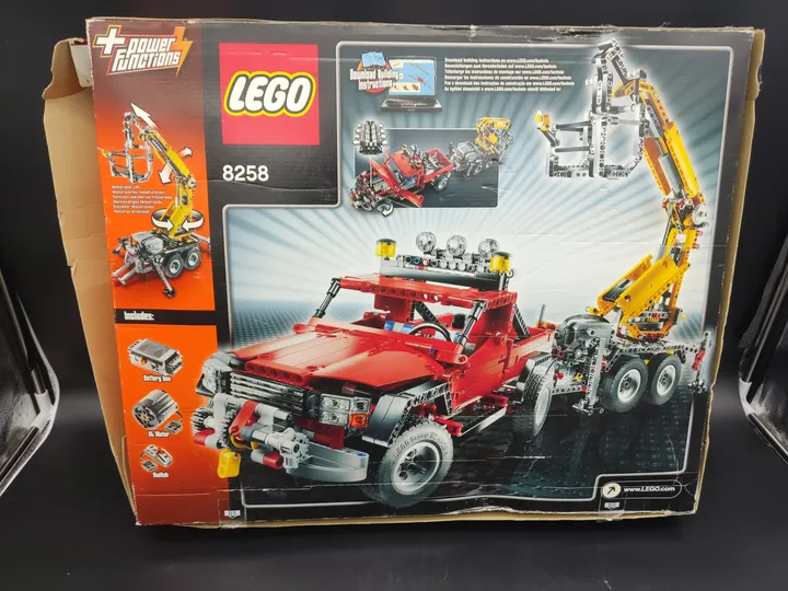 2009er LEGO Technic Truck 8258  - Bild 2