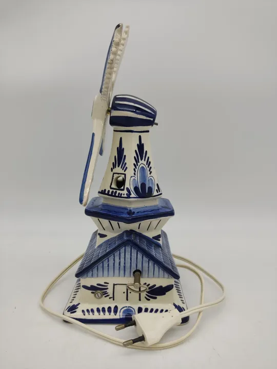 Holländische Deko-Windmühle mit Beleuchtung und Spieluhr - Bild 5