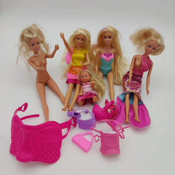 Barbiepuppenset 5-teilig mit Zubehör - Bild 1