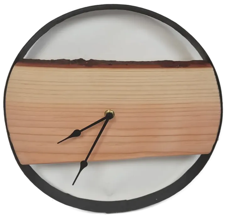 Handgemachte Holz-Uhr mit Fassringrahmen  - Bild 1