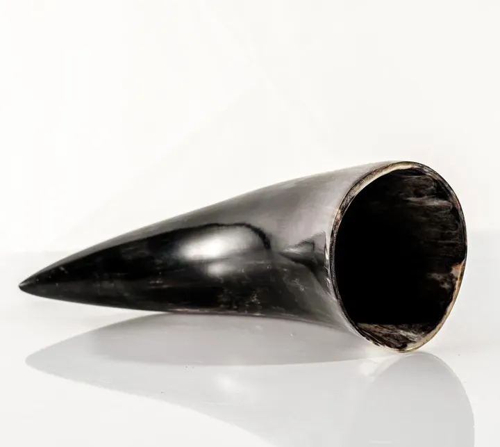 Trinkhorn aus echtem Horn ca. 0,2 Liter - Bild 3