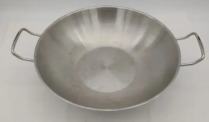 Fissler Wokpfanne mit Dämpfeinsatz 36cm - Bild 4