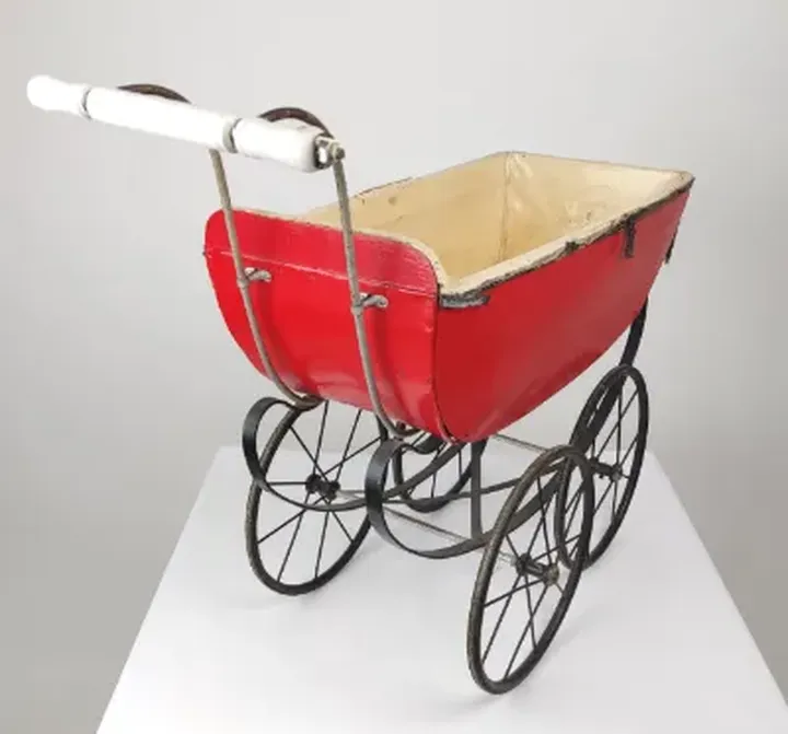 Sammlerstück! - Historischer Puppenwagen um 1900, stark restaurierungsbedürftig - Bild 4