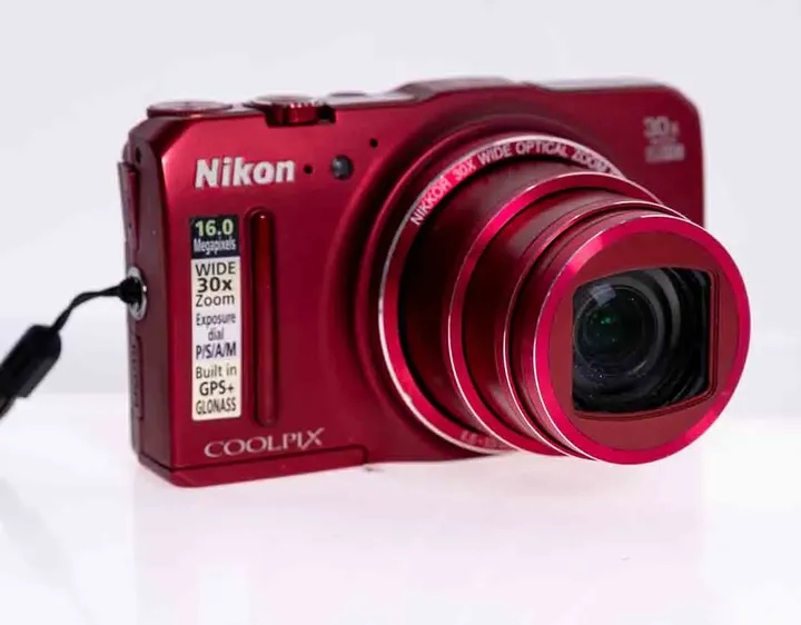Nikon Coolpix S9700 Digitalkamera 16MP 30x Zoom GPS WiFi rot - Bild 2